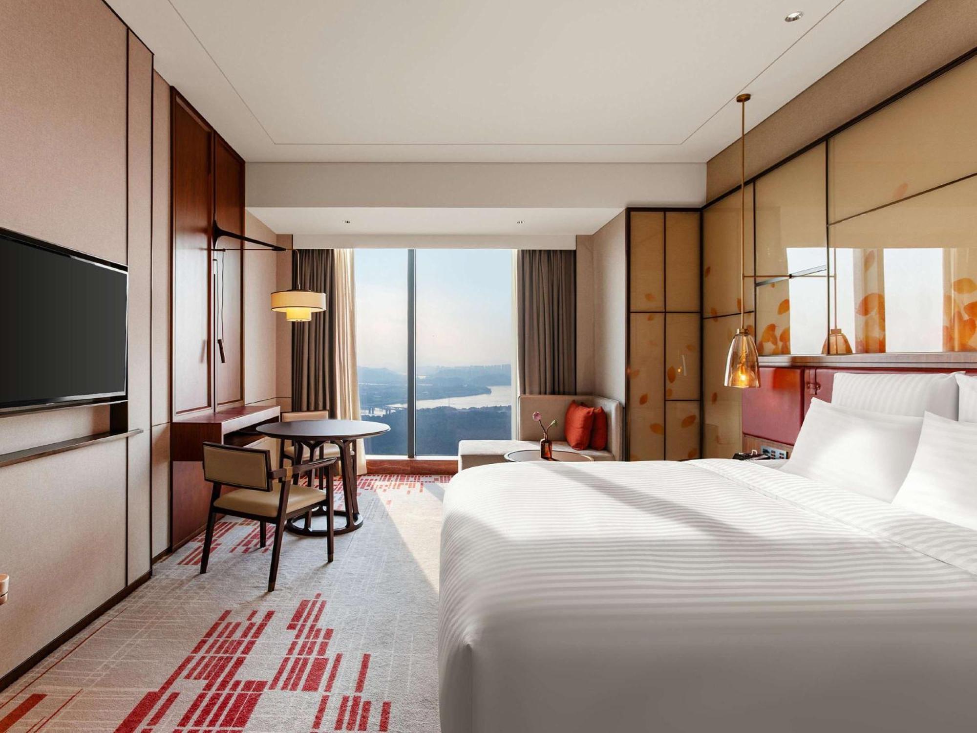 Отель Pullman Huizhou Kaisa Экстерьер фото