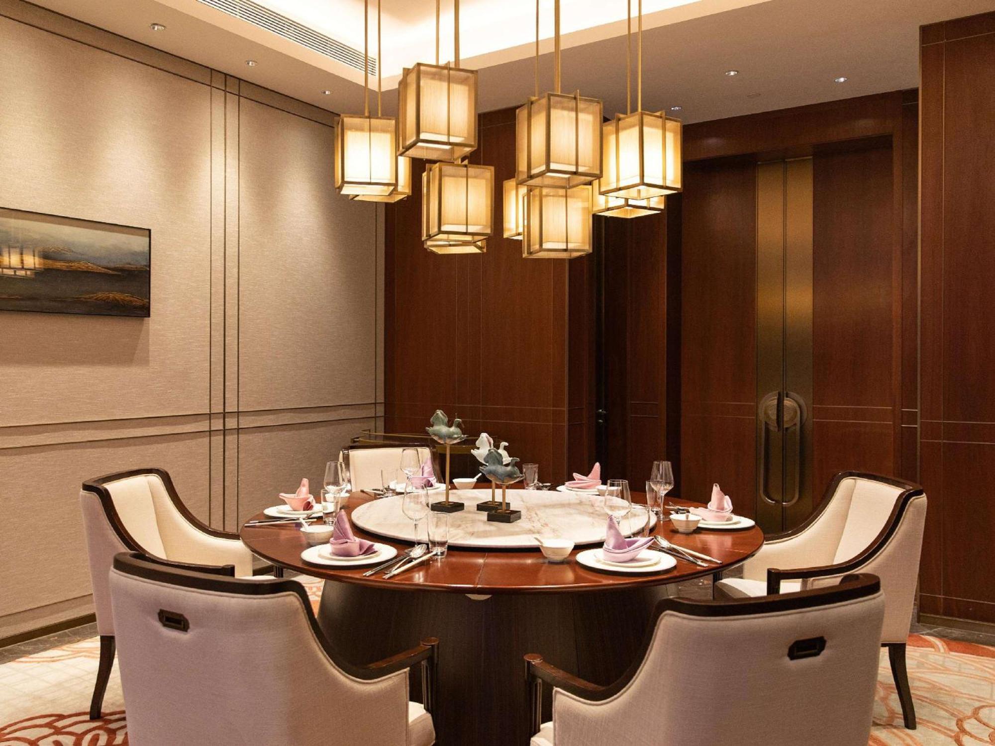 Отель Pullman Huizhou Kaisa Экстерьер фото
